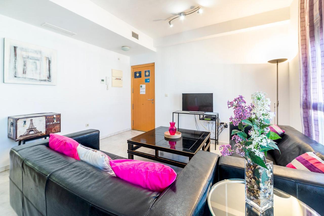 Apartamento La Salle Sevilha Exterior foto